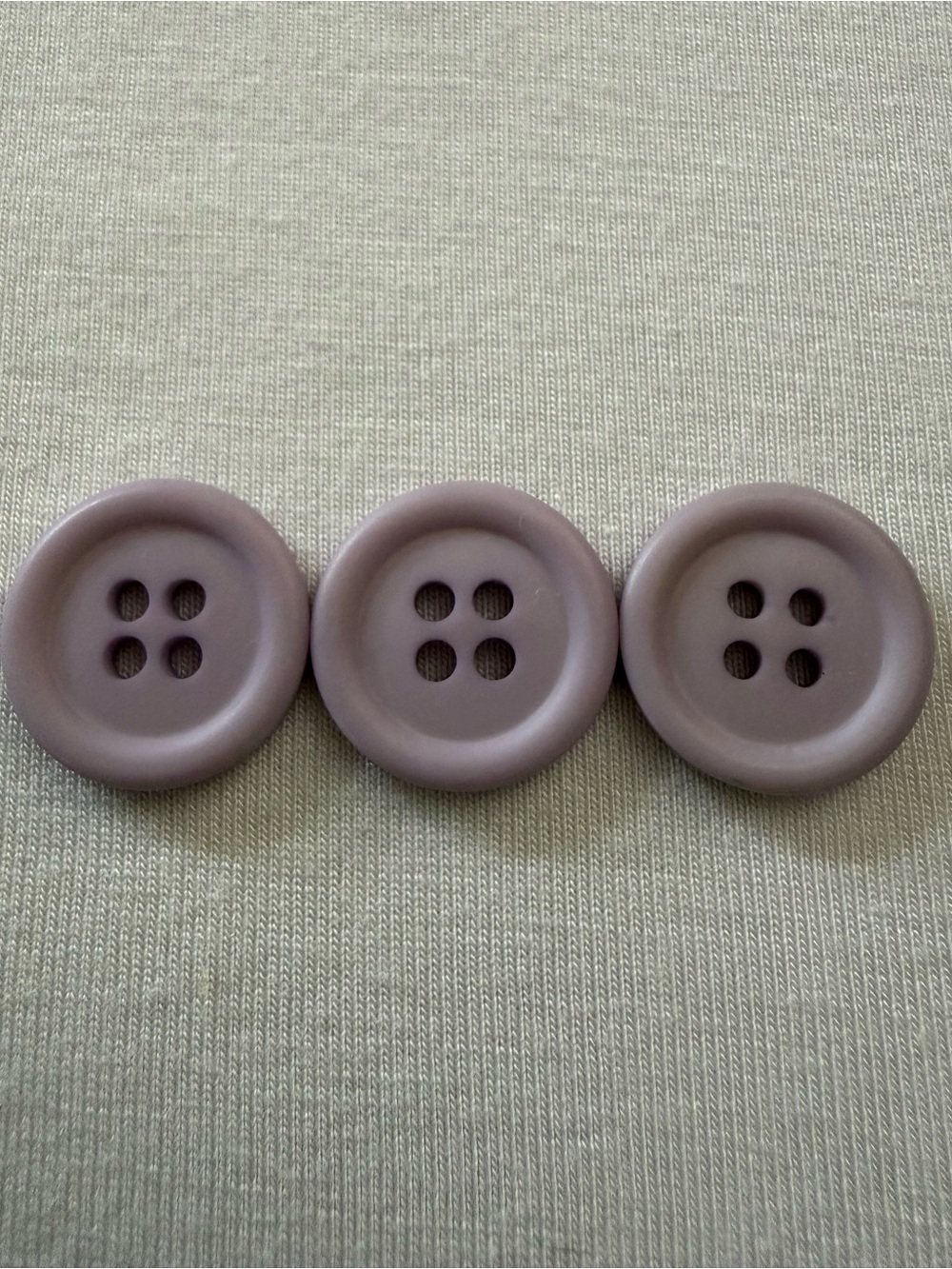 EUVC 3/4 Inch Matte Plastic Lilac 4-Hole Round Sewing Buttons - Set of 3